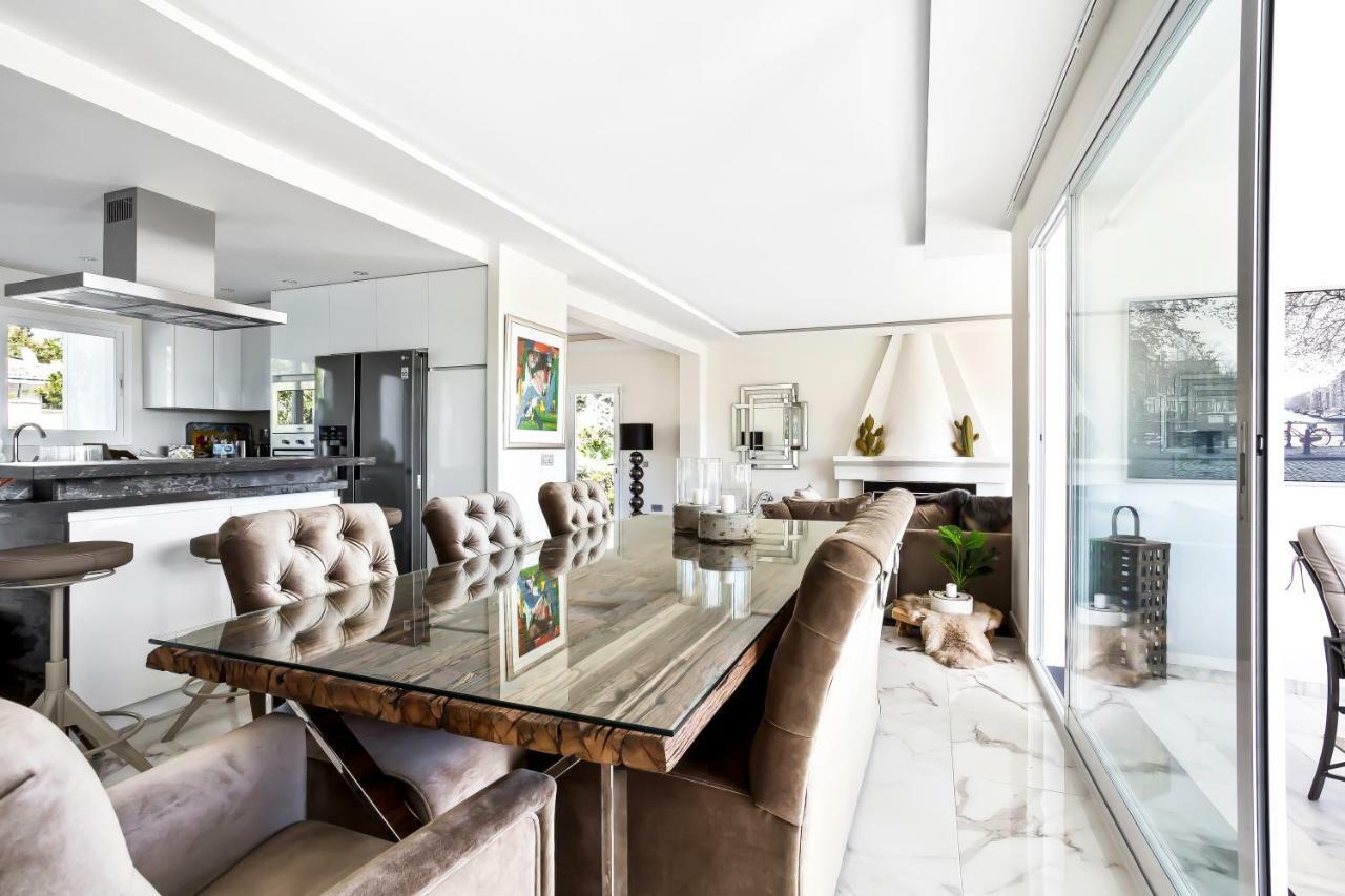 Luxury With Garden, Pool And Jacuzzi By Varenso Holidays Villa Marbella