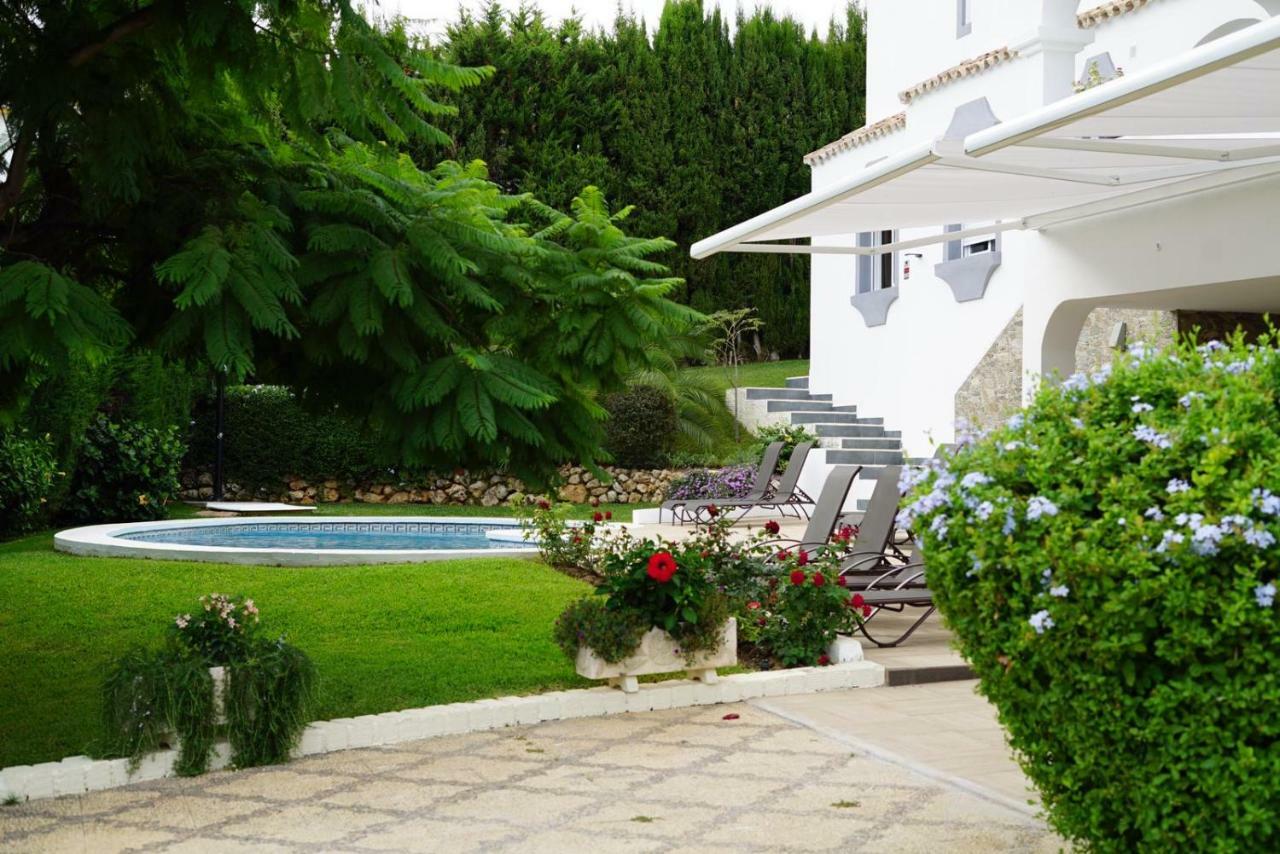 Luxury With Garden, Pool And Jacuzzi By Varenso Holidays * Marbella